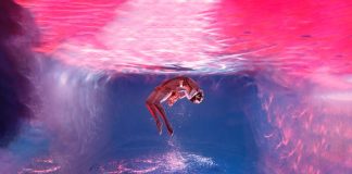 Different types of rebirth: elegant underwater photography by Marta Syrko.