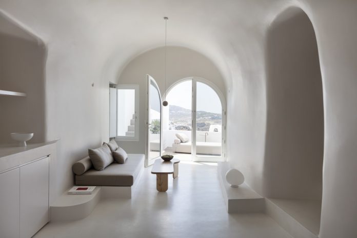 Santorini, Greece, Summer Residence in Imerovigli II by Kapsimalis Architects