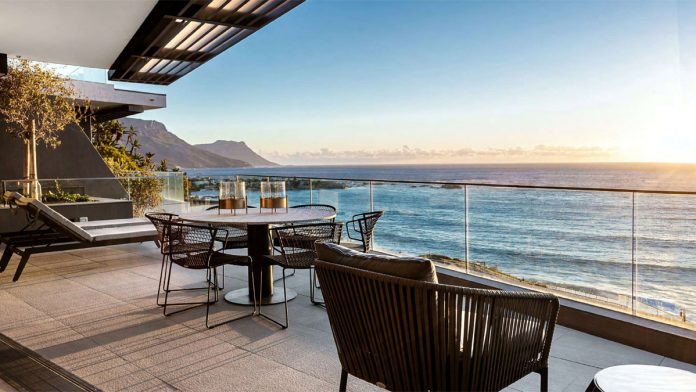 Clifton Terraces apartments on Victoria Road, Cape Town, designed by SAOTA
