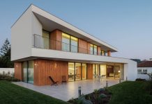 A unique home in Santa Maria da Feira, Portugal designed by Atelier d’Arquitectura Lopes da Costa