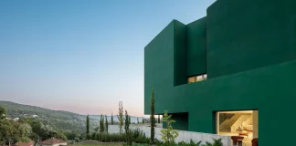 Ponto C – Cultura e Criatividade Redefines Penafiel’s Urban Landscape Ponto C – Cultura e Criatividade, designed by Galeria Gabinete and photographed by Ivo Tavares