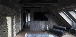 Cottage in Vysočina Plus One Architects