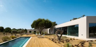 Casa em Melides, a residential project by Sabrab Architecture, photographed by Ivo Tavares.