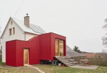 House Extension by Facha architekti